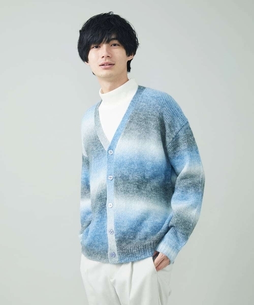 a.v.v（アーヴェヴェ）の「グラデーションワイドシルエットカーディガン（カーディガン/ボレロ・メンズ・ライトブルー/イエロー・46/48）」の20枚目の写真