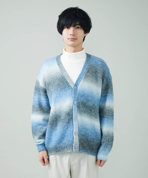 a.v.v（アーヴェヴェ）の「グラデーションワイドシルエットカーディガン（カーディガン/ボレロ・メンズ・ライトブルー/イエロー・46/48）」の22枚目の写真