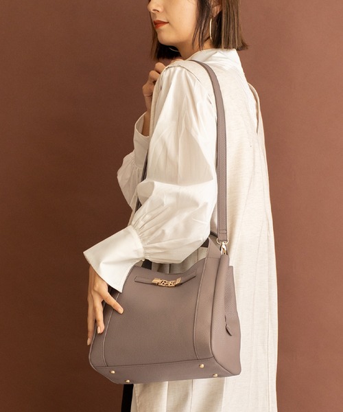 VitaFelice（ヴィータフェリーチェ）の「３スペース2wayハンドバッグ（ハンドバッグ・レディース・ブラック/ライトグレー/モカ/チャコール・FREE）」の18枚目の写真
