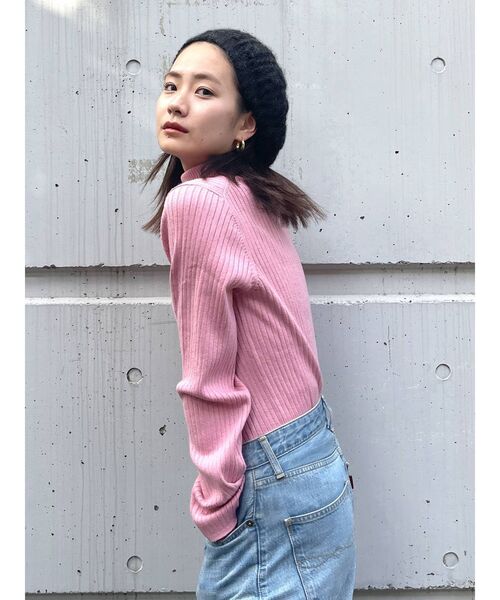 Ungrid(アングリッド)の「ウォッシャブルタートルニット(ニット/セーター・レディース・ピンク/ライトグリーン/イエロー/レッド/ブラック/ヘザーグレー・FREE)」の13枚目の写真