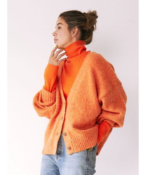 Ungrid(アングリッド)の「ウォッシャブルタートルニット(ニット/セーター・レディース・ピンク/ライトグリーン/イエロー/レッド/ブラック/ヘザーグレー・FREE)」の15枚目の写真