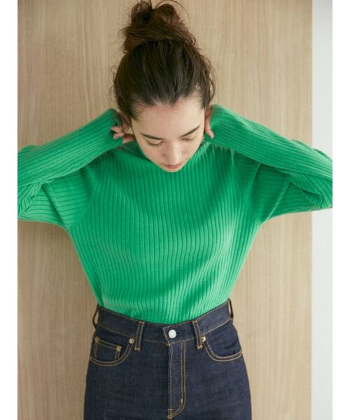 Ungrid(アングリッド)の「ウォッシャブルタートルニット(ニット/セーター・レディース・ピンク/ライトグリーン/イエロー/レッド/ブラック/ヘザーグレー・FREE)」の22枚目の写真