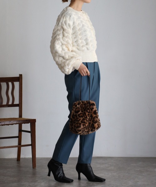 Yucca（ユッカ）の「モコモコショート丈ニットカーディガン（カーディガン/ボレロ・レディース・ラベンダー/チャコールグレー/オフホワイト・MEDIUM）」の15枚目の写真