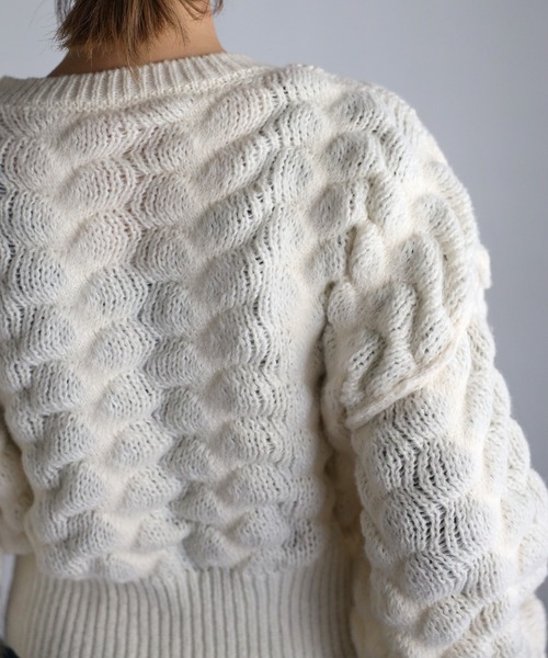 Yucca（ユッカ）の「モコモコショート丈ニットカーディガン（カーディガン/ボレロ・レディース・ラベンダー/チャコールグレー/オフホワイト・MEDIUM）」の21枚目の写真