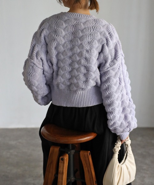 Yucca（ユッカ）の「モコモコショート丈ニットカーディガン（カーディガン/ボレロ・レディース・ラベンダー/チャコールグレー/オフホワイト・MEDIUM）」の7枚目の写真