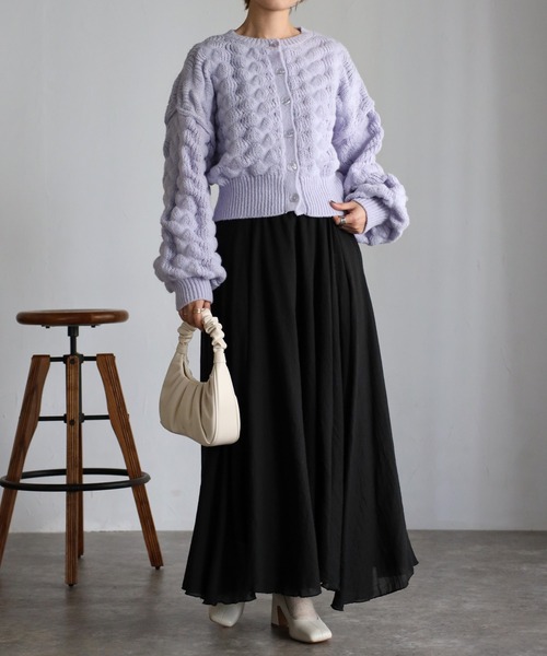 Yucca（ユッカ）の「モコモコショート丈ニットカーディガン（カーディガン/ボレロ・レディース・ラベンダー/チャコールグレー/オフホワイト・MEDIUM）」の8枚目の写真