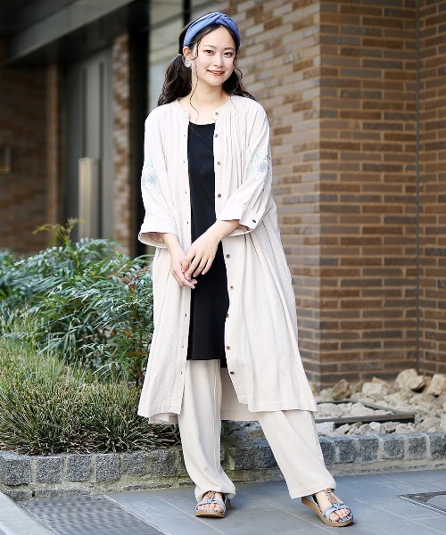 チチカカ(チチカカ)の「エスニックビーズサンダル(サンダル・レディース・ブラック/オフホワイト/ブルー・MEDIUM/LARGE)」の8枚目の写真