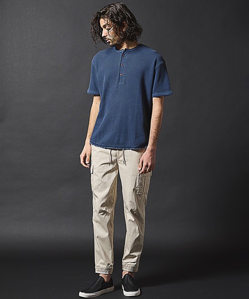 RATTLE TRAP(ラトルトラップ)の「ワッフルピグメントヘンリーネックTシャツ(Tシャツ/カットソー・メンズ・ホワイト/ネイビー/ブラック・LL/L/M)」の4枚目の写真