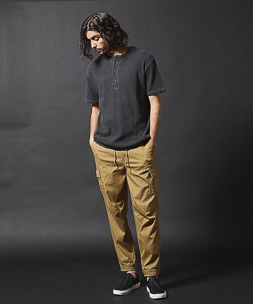 RATTLE TRAP(ラトルトラップ)の「ワッフルピグメントヘンリーネックTシャツ(Tシャツ/カットソー・メンズ・ホワイト/ネイビー/ブラック・LL/L/M)」の13枚目の写真