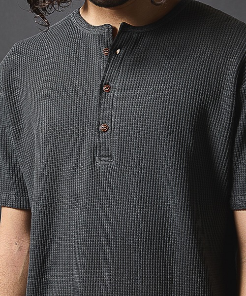 RATTLE TRAP(ラトルトラップ)の「ワッフルピグメントヘンリーネックTシャツ(Tシャツ/カットソー・メンズ・ホワイト/ネイビー/ブラック・LL/L/M)」の21枚目の写真