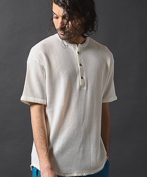 RATTLE TRAP(ラトルトラップ)の「ワッフルピグメントヘンリーネックTシャツ(Tシャツ/カットソー・メンズ・ホワイト/ネイビー/ブラック・LL/L/M)」の9枚目の写真