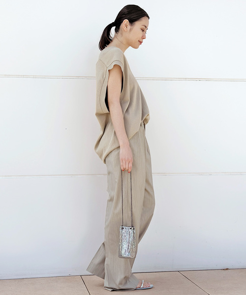 CINOH(チノ)の「【CINOH / チノ】Vネックベスト(ニット/セーター・レディース・ライトグレー/ベージュ・FREE)」の3枚目の写真