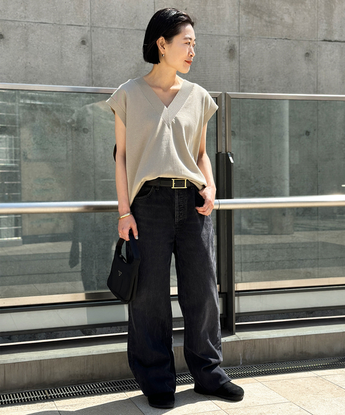 CINOH(チノ)の「【CINOH / チノ】Vネックベスト(ニット/セーター・レディース・ライトグレー/ベージュ・FREE)」の7枚目の写真