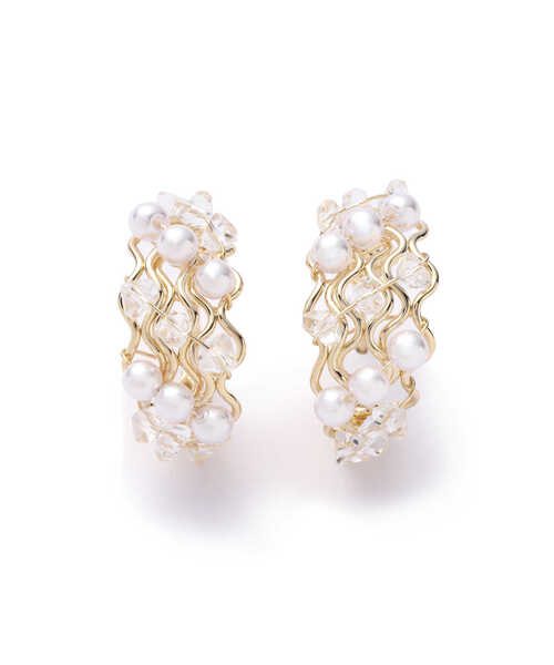 EDIT COLOGNE(エディットコロン)の「パールミックスフープピアス(ピアス(両耳用)・レディース・ゴールド・フリ-)」の2枚目の写真