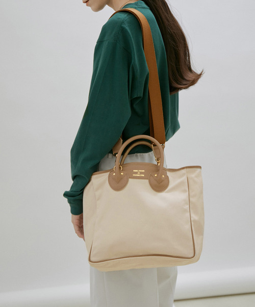 SALON adam et rope'(サロン アダム エ ロペ)の「【WEB限定・追加】【YOUNG&OLSEN for SALON】2WAYキャンバスショルダーバッグ(トートバッグ・レディース・ブラック/ブラウン・FREE)」の8枚目の写真