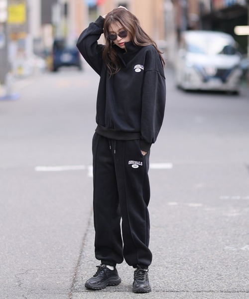 LAFFMO（ラフモ）の「オーバーサイズスウェットセットアップ（セットアップ・レディース・グレー/ブラック・FREE）」の7枚目の写真