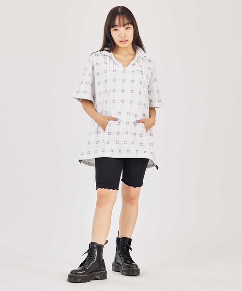 X-girl(エックスガール)の「PLAID WAFFLE TUNIC TOP(シャツ/ブラウス・レディース・グレー/ホワイト/ベージュ・S/M)」の10枚目の写真