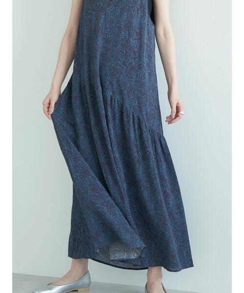 AMERICAN HOLIC（アメリカンホリック）の「ティアードギャザーキャミワンピース（ワンピース・レディース・ネイビー/ブルー・FREE）」の8枚目の写真