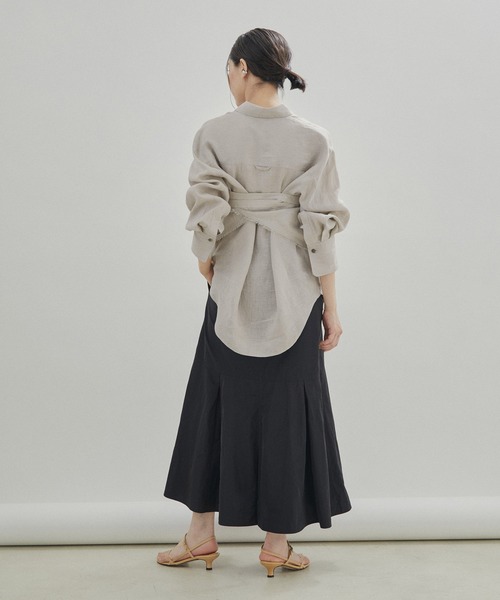 SALON adam et rope'（サロン アダム エ ロペ）の「【洗える】ノルマンディリネンマルチウェイカーチフ/麻（ストール/ショール・レディース・ホワイト/ダークブラウン/ピンク/グレー系その他・FREE）」の17枚目の写真