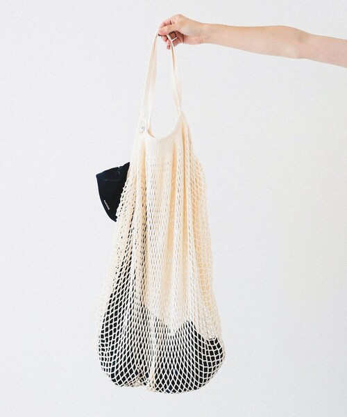 Filt(フィルト)の「FILT / ネット バッグ L(ショルダーバッグ・メンズ・ブラック/ライトグレー/オフホワイト・ONE SIZE)」の1枚目の写真
