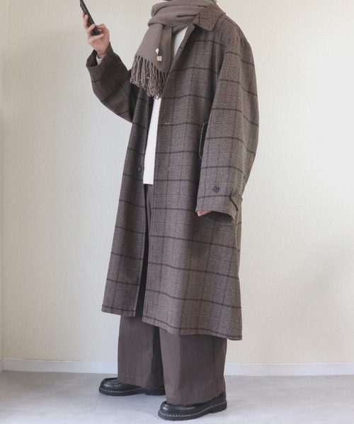 INTER FACTORY（インターファクトリー）の「ファッションインフルエンサー DAISUKE - ワイドアームチェックバルマカーンコート（ステンカラーコート・メンズ・ブラウン・SMALL/MEDIUM/LARGE）」の14枚目の写真