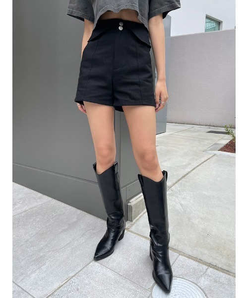 ENVYM(アンビー)の「HWウエストバックショートパンツ(その他パンツ・レディース・ベージュ/ブラック・S/M)」の3枚目の写真