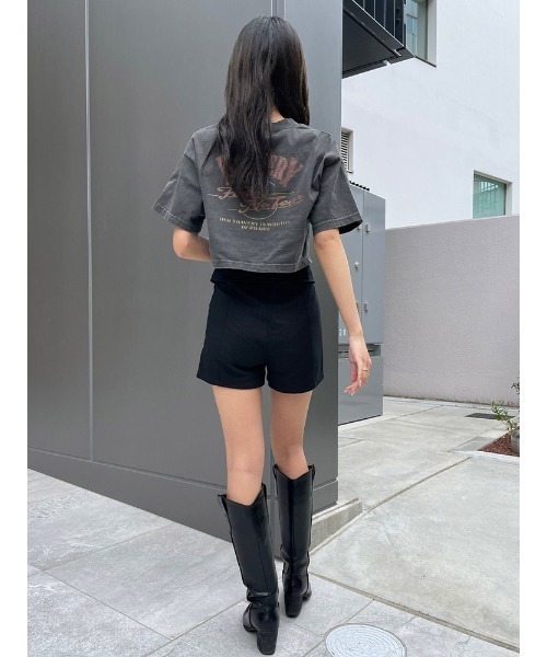 ENVYM(アンビー)の「HWウエストバックショートパンツ(その他パンツ・レディース・ベージュ/ブラック・S/M)」の14枚目の写真