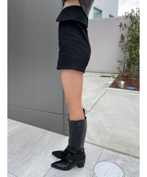 ENVYM(アンビー)の「HWウエストバックショートパンツ(その他パンツ・レディース・ベージュ/ブラック・S/M)」の7枚目の写真