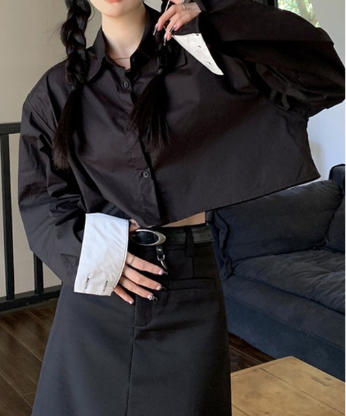 Chick(チック)の「By Color Short Shirt / バイカラーショート丈シャツ クロップド丈(シャツ/ブラウス・レディース・ホワイト/ブラック/ブルー・FREE)」の17枚目の写真