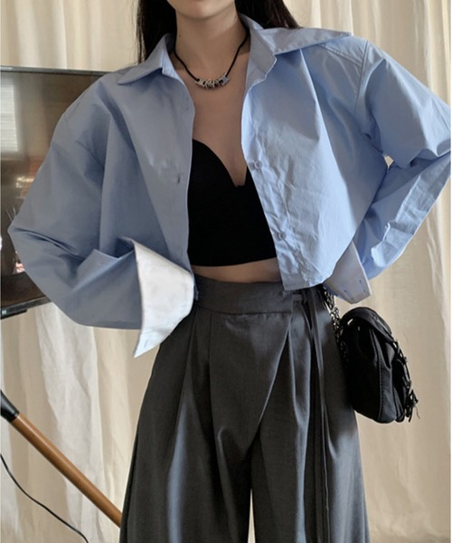 Chick(チック)の「By Color Short Shirt / バイカラーショート丈シャツ クロップド丈(シャツ/ブラウス・レディース・ホワイト/ブラック/ブルー・FREE)」の8枚目の写真