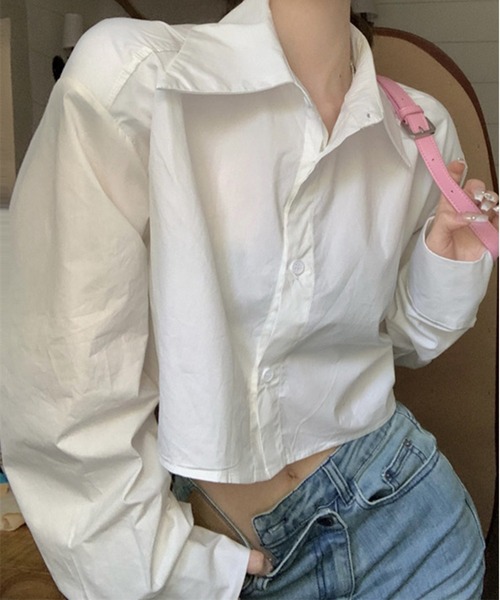 Chick(チック)の「By Color Short Shirt / バイカラーショート丈シャツ クロップド丈(シャツ/ブラウス・レディース・ホワイト/ブラック/ブルー・FREE)」の4枚目の写真