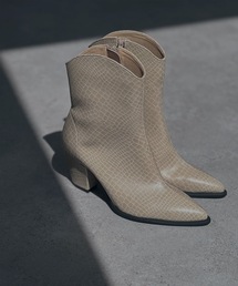 MAMIAN（マミアン）の「ポインテッドトゥ ウエスタンカット ショートブーツ (7.0cmヒール)（ブーツ）」