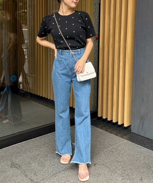 one after another NICE CLAUP（ワンアフターアナザーナイスクラップ）の「ハート刺繍パフスリーブニット（ニット/セーター・レディース・ブラック/アイボリー/ベージュ・FREE）」の8枚目の写真