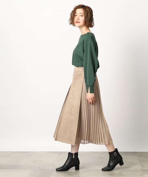 grove（グローブ）の「◆マシュマロタッチスウェード サイドプリーツスカート（スカート・レディース・ブルー/スミクロ/ライトベージュ・03/02/04/01/05）」の5枚目の写真