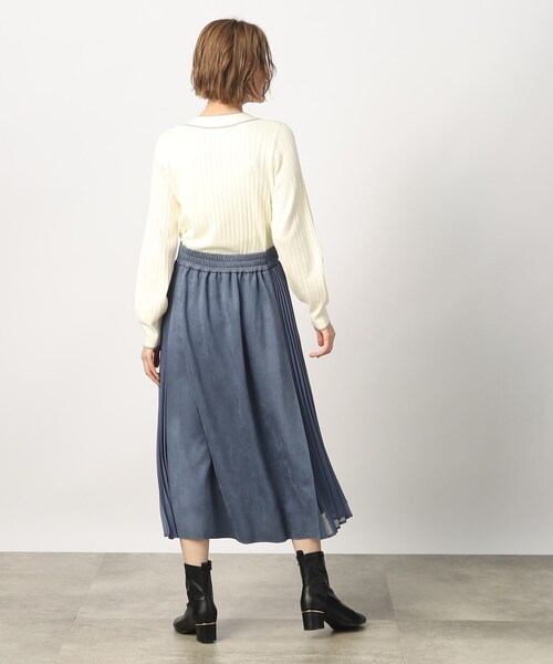 grove（グローブ）の「◆マシュマロタッチスウェード サイドプリーツスカート（スカート・レディース・ブルー/スミクロ/ライトベージュ・03/02/04/01/05）」の14枚目の写真