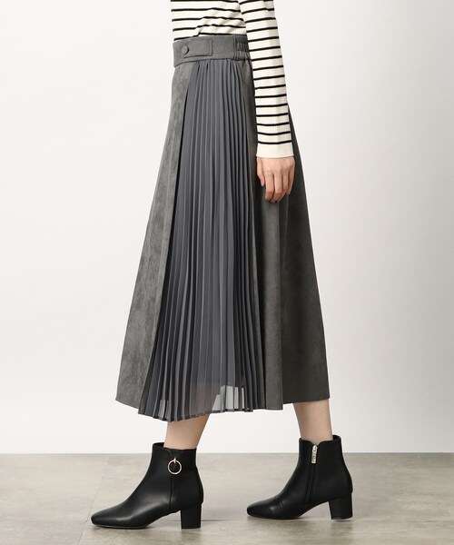 grove（グローブ）の「◆マシュマロタッチスウェード サイドプリーツスカート（スカート・レディース・ブルー/スミクロ/ライトベージュ・03/02/04/01/05）」の20枚目の写真