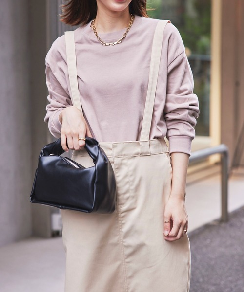 United Athle(ユナイテッドアスレ)の「なめらかな肌触りが癖になる!【United Athle】6.2オンス プレミアム ロングスリーブ Tシャツ ロンT 5913(Tシャツ/カットソー・レディース・ホワイト/スミクロ/ネイビー/アッシュ/ブラック/セージグリーン/スモークピンク・XXL/S/M/L/XL)」の9枚目の写真