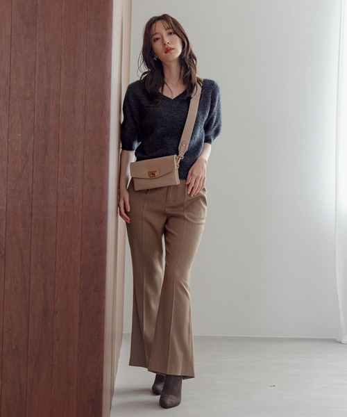 Andemiu(アンデミュウ)の「モヘアコンニット5分袖973654(ニット/セーター・レディース・チャコールグレー/オレンジ/ベージュ・FREE)」の4枚目の写真