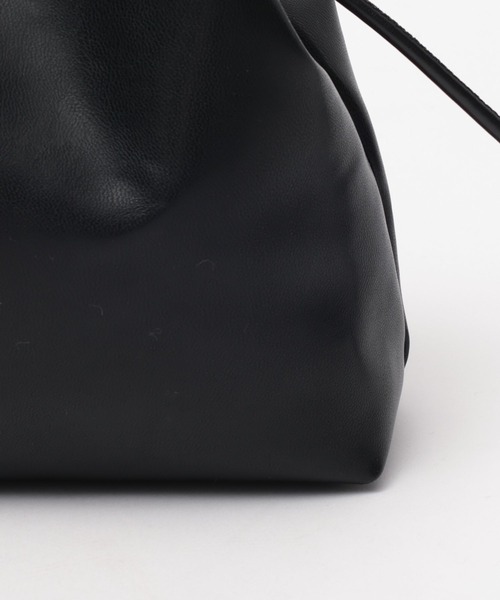 LOWRYS FARM（ローリーズファーム）の「ボールチェーンキンチャクバック　987398（ショルダーバッグ・レディース・ブラック/シルバー・FREE）」の21枚目の写真