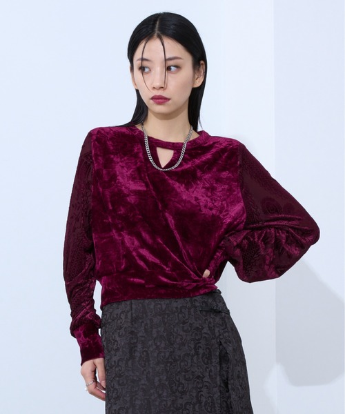 Ellno de Mavie(エルノデメヴィ)の「クラッシュベロアキリカエトップス/SET UP対応(Tシャツ/カットソー・レディース・ブラック/ボルドー・FREE)」の5枚目の写真