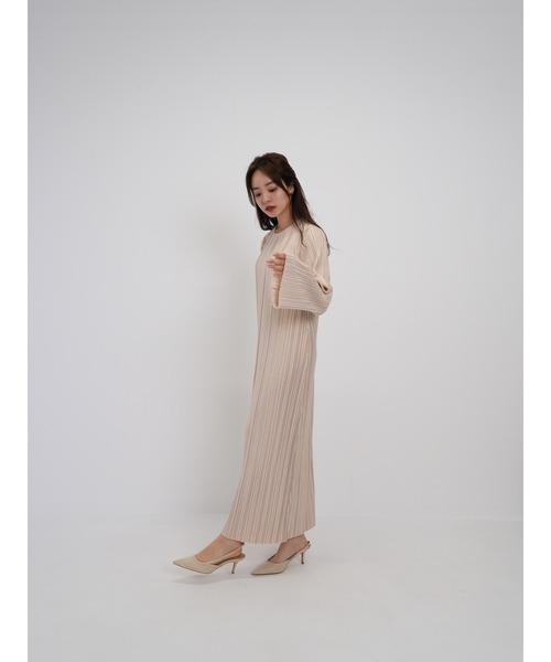 Cla STEllaR(クラステラ)の「プリーツ ロング ドレス 長袖 ワンピース(ワンピース・レディース・ブラック/ライトベージュ/ブラウン・S/M)」の20枚目の写真