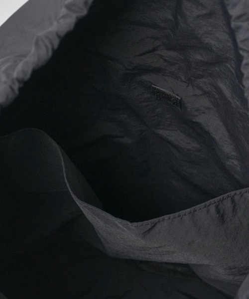 WEGO(ウィゴー)の「WEGO/ドロストデザインリュック(バックパック/リュック・レディース・ブラック/アイボリー/ライトグレー・FREE)」の11枚目の写真