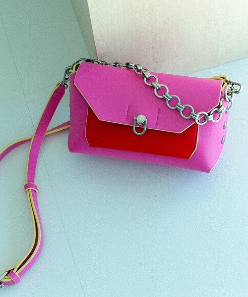 Ray BEAMS（レイビームス）の「Ray BEAMS / チェーン スクエア バッグ（ショルダーバッグ・レディース・ブラック/ピンク・ONE SIZE）」の8枚目の写真