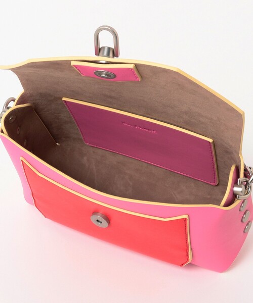 Ray BEAMS（レイビームス）の「Ray BEAMS / チェーン スクエア バッグ（ショルダーバッグ・レディース・ブラック/ピンク・ONE SIZE）」の21枚目の写真