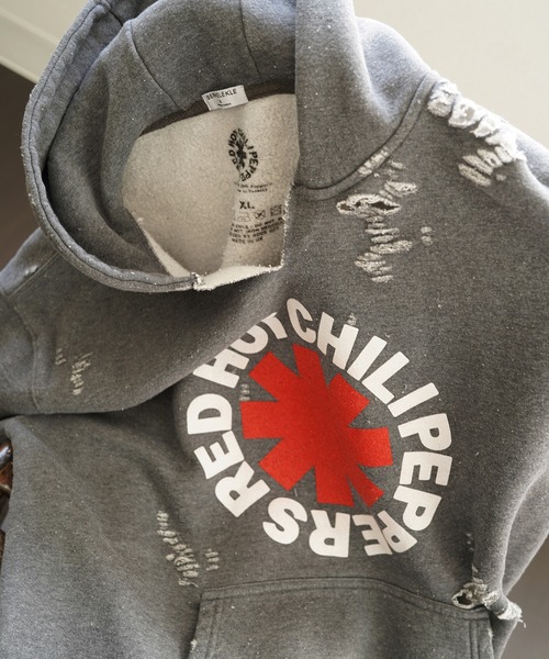 2AM(ツーエイエム)の「THRIFTY LOOK スリフティルック / WORN-OUT BAND HOODIE BEASTIE BOYS(パーカー・メンズ・チャコールグレー/ブラック系1・X-LARGE/XX-LARGE)」の2枚目の写真