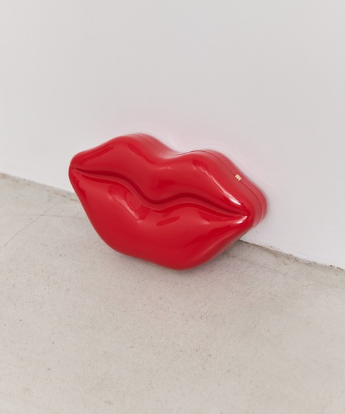 manana suerte(マニャーナスエルテ)の「LIPモチーフショルダーBAG(ショルダーバッグ・レディース・シルバー/ブラック/レッド・FREE)」の13枚目の写真