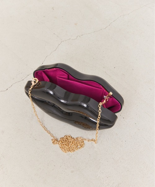 manana suerte(マニャーナスエルテ)の「LIPモチーフショルダーBAG(ショルダーバッグ・レディース・シルバー/ブラック/レッド・FREE)」の16枚目の写真