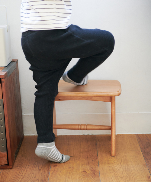 ACME FURNITURE（アクメファニチャー）の「ADEL Tiny Step Stool アデル ステップ スツール（家具・レディース・その他・FREE）」の20枚目の写真