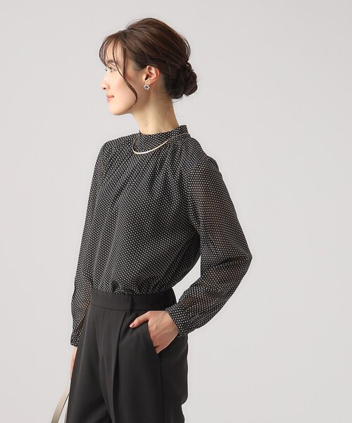 DRESKIP（ドレスキップ）の「◆【無理せずキレイ/イージーケア】上品なシアー感 アソート幾何柄 ハイネックブラウス（シャツ/ブラウス・レディース・ライトグリーン/アイボリー/ブラック系/ホワイト系3・02/03/04）」の14枚目の写真