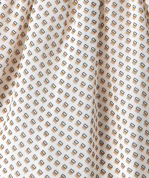 DRESKIP（ドレスキップ）の「◆【無理せずキレイ/イージーケア】上品なシアー感 アソート幾何柄 ハイネックブラウス（シャツ/ブラウス・レディース・ライトグリーン/アイボリー/ブラック系/ホワイト系3・02/03/04）」の20枚目の写真